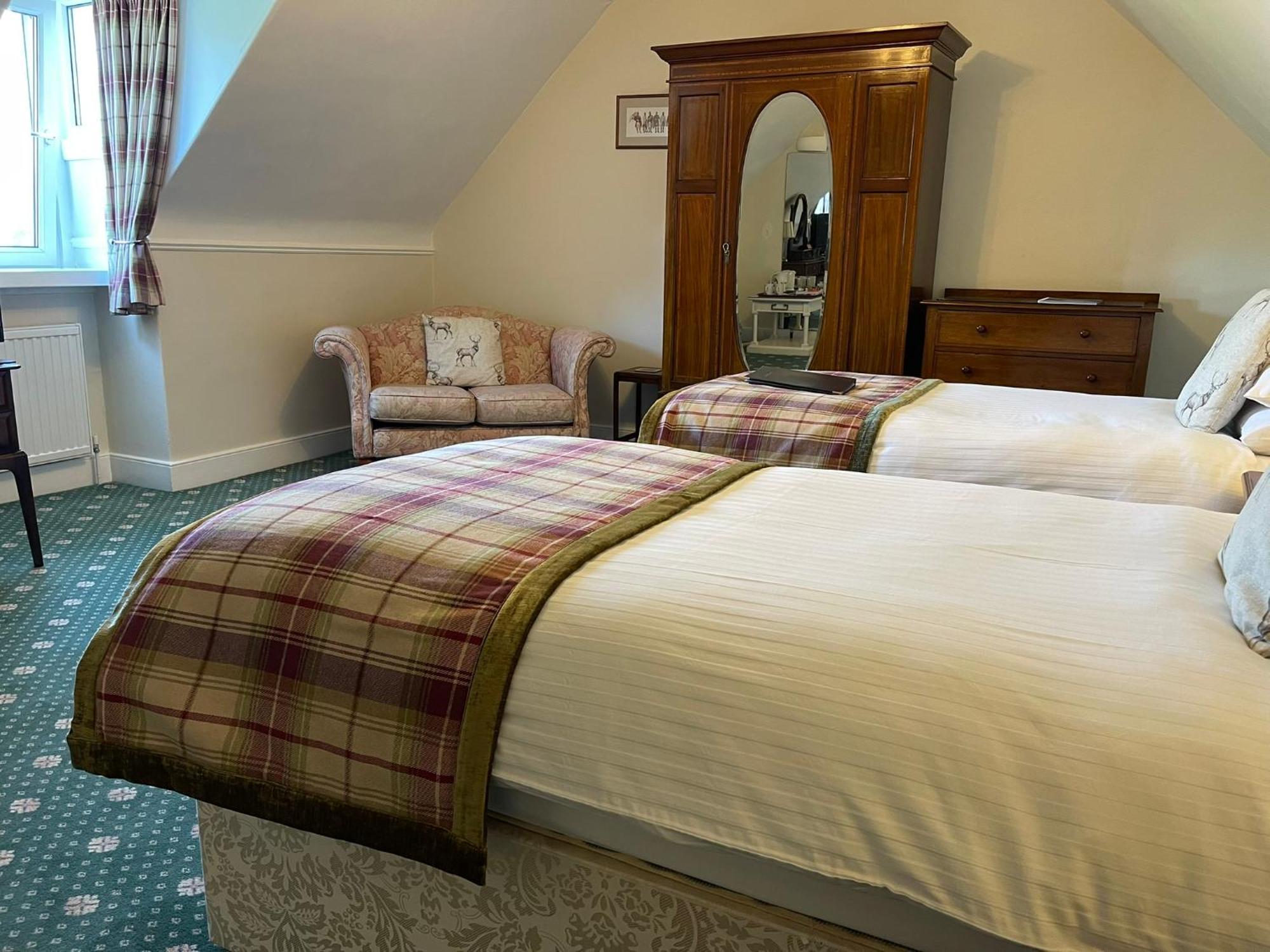 Ravenscourt House, Guest House Grantown-on-Spey Экстерьер фото