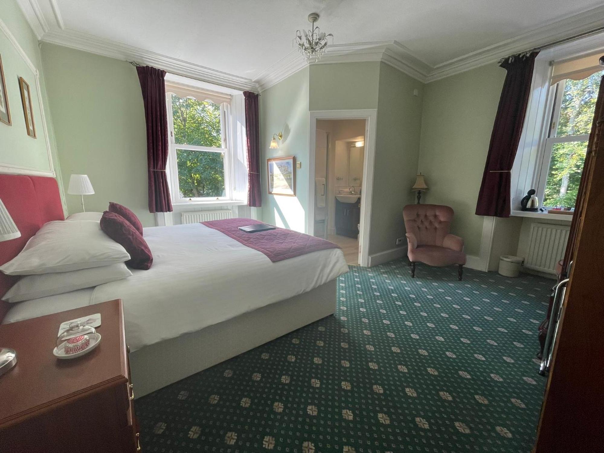 Ravenscourt House, Guest House Grantown-on-Spey Экстерьер фото
