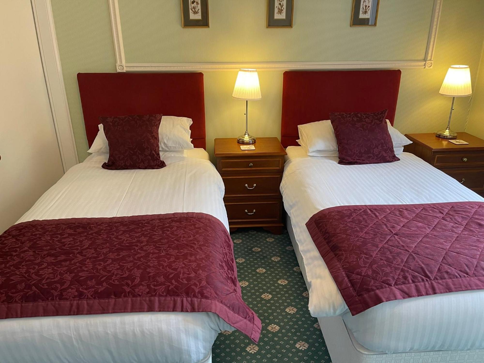 Ravenscourt House, Guest House Grantown-on-Spey Экстерьер фото