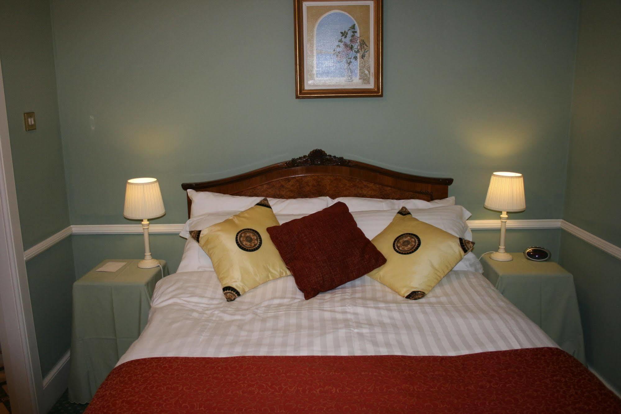 Ravenscourt House, Guest House Grantown-on-Spey Экстерьер фото