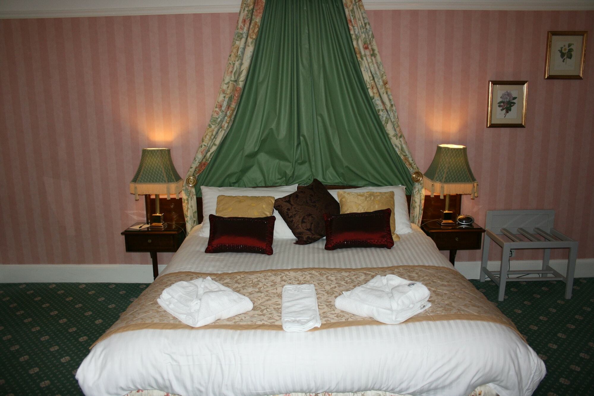 Ravenscourt House, Guest House Grantown-on-Spey Экстерьер фото